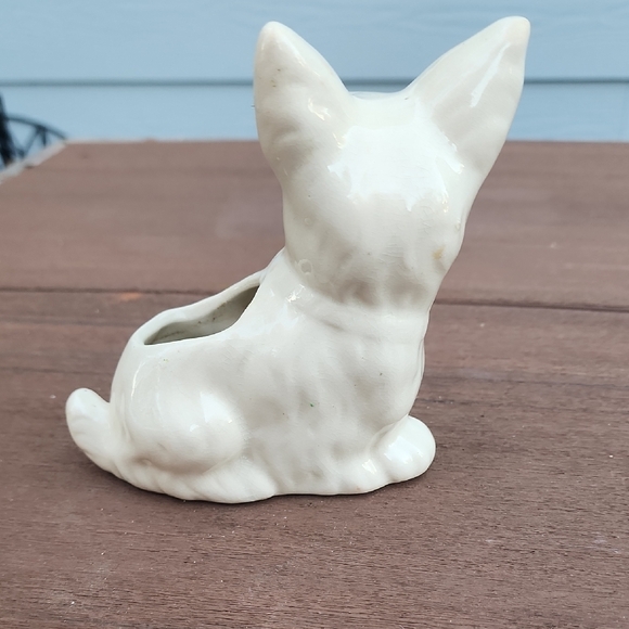 Ceramic Dog Planter - Cream - Picture 4 of 5